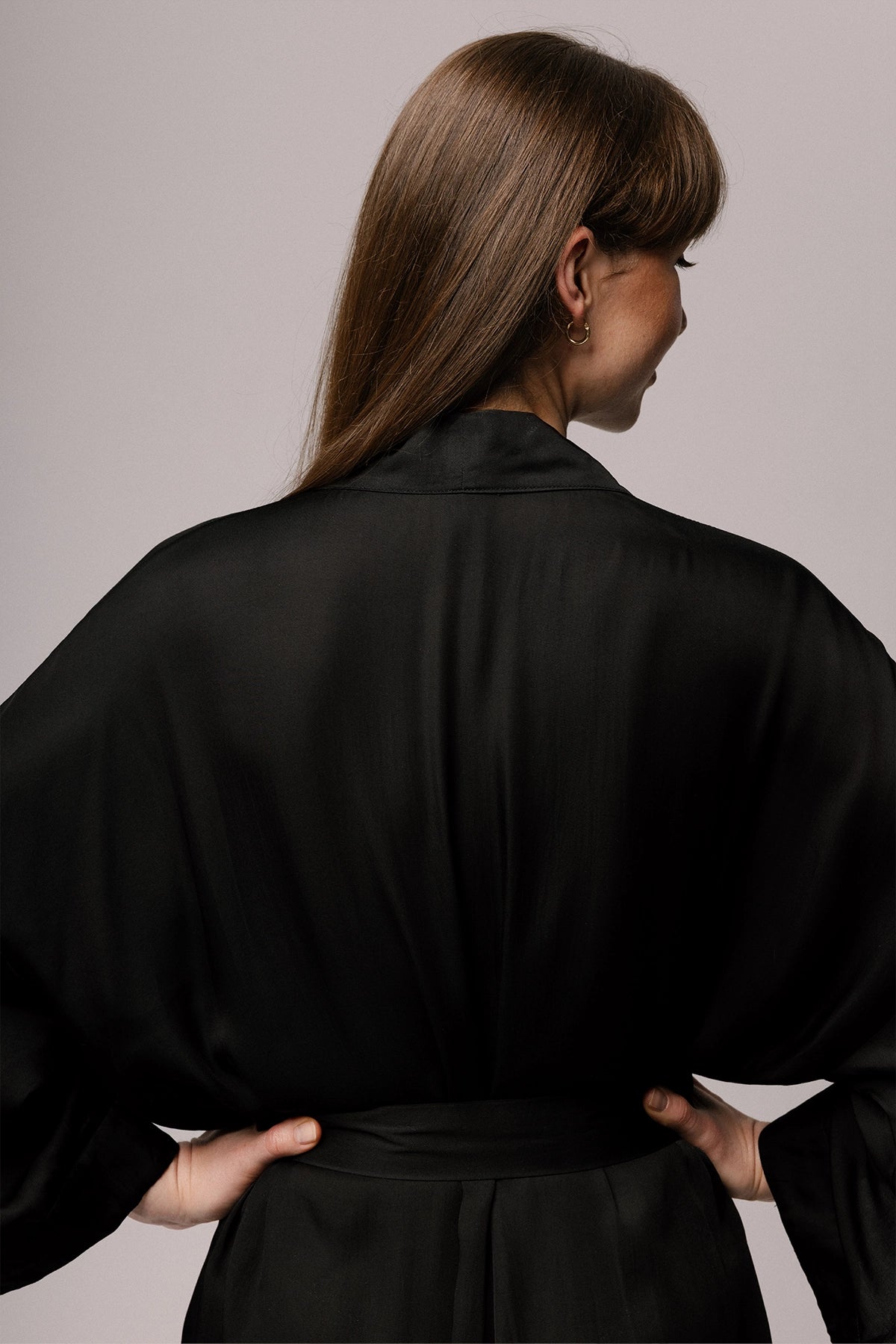 SATIN BLOOM ROBE